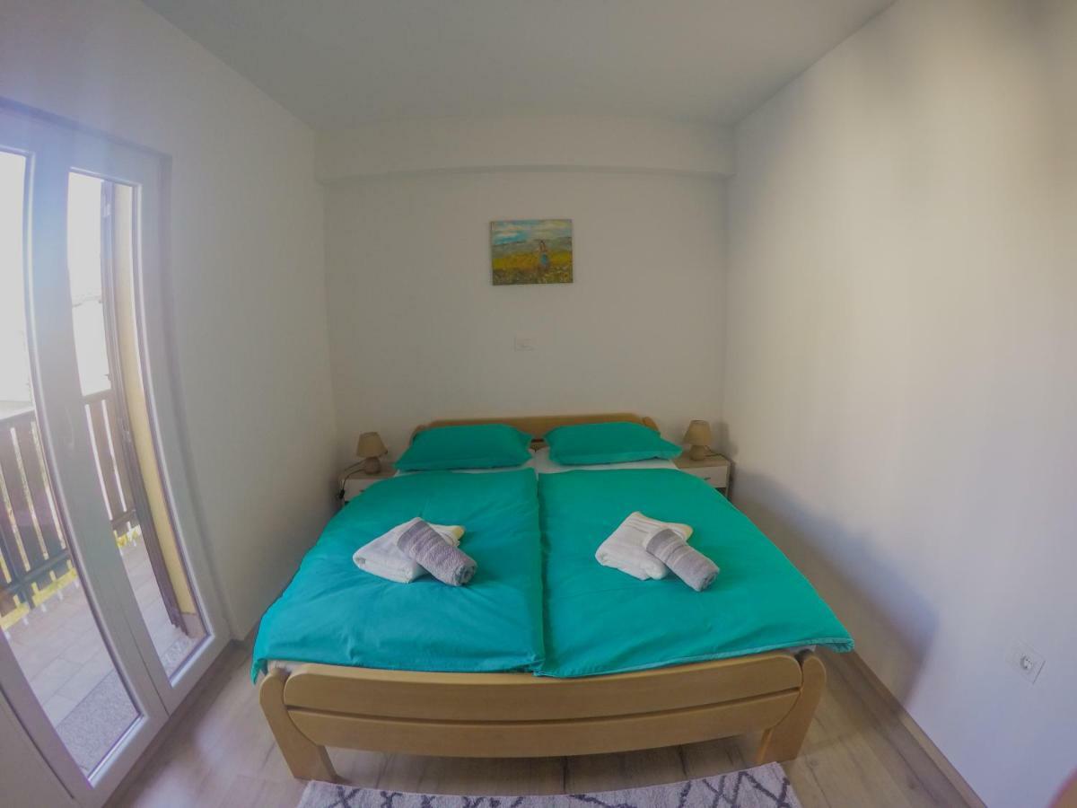 Ferienwohnung Prenocisca Rusjan Rence Exterior foto
