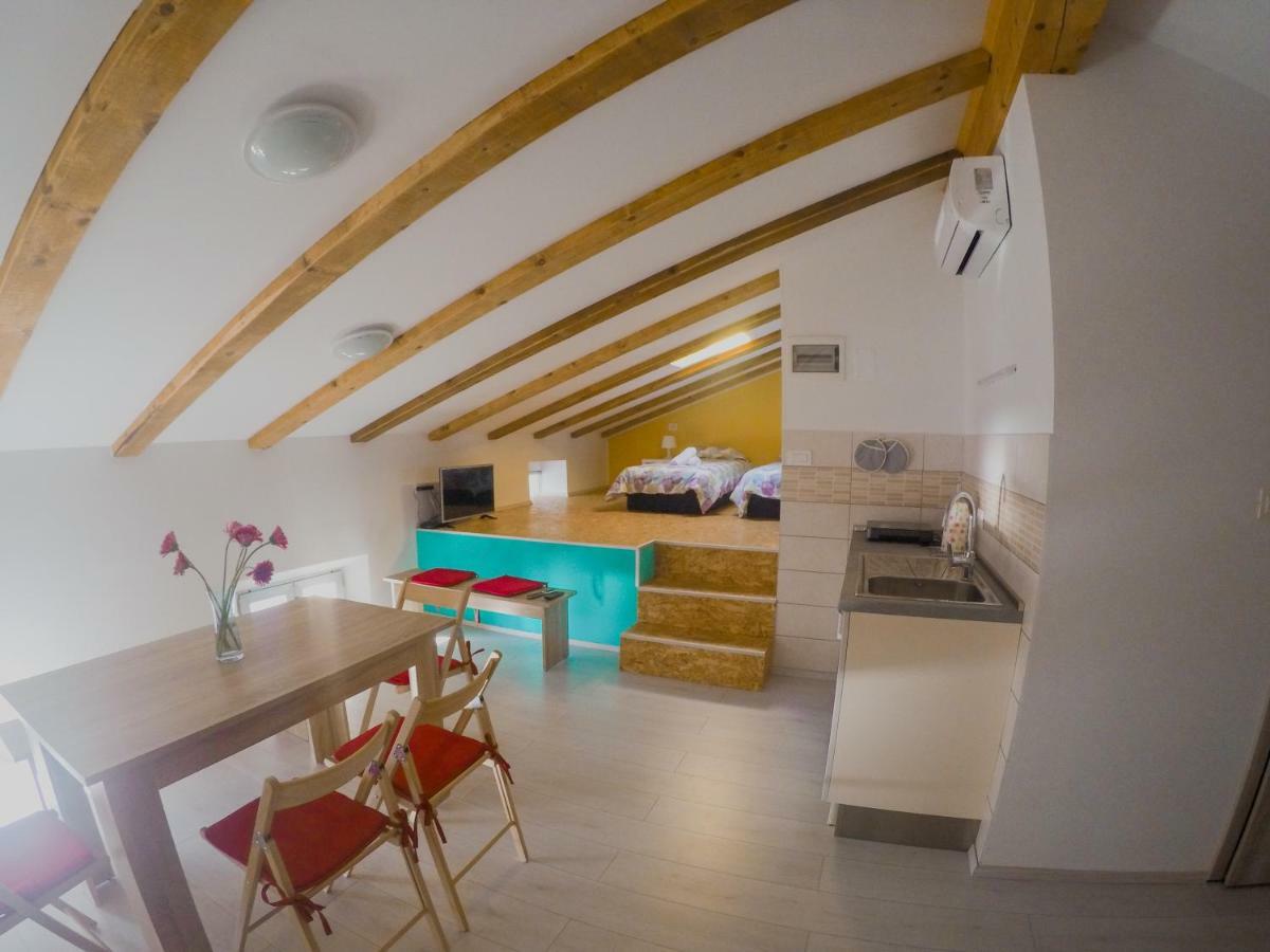 Ferienwohnung Prenocisca Rusjan Rence Exterior foto