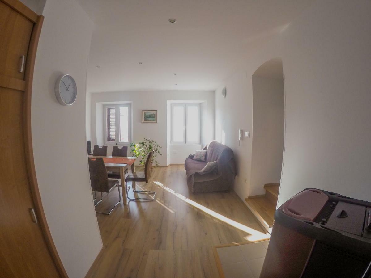 Ferienwohnung Prenocisca Rusjan Rence Exterior foto